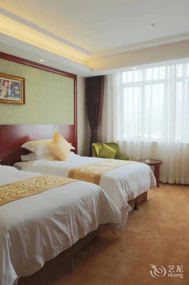 Vienna Hotel - Jinzhou Branch Cantón Exterior foto