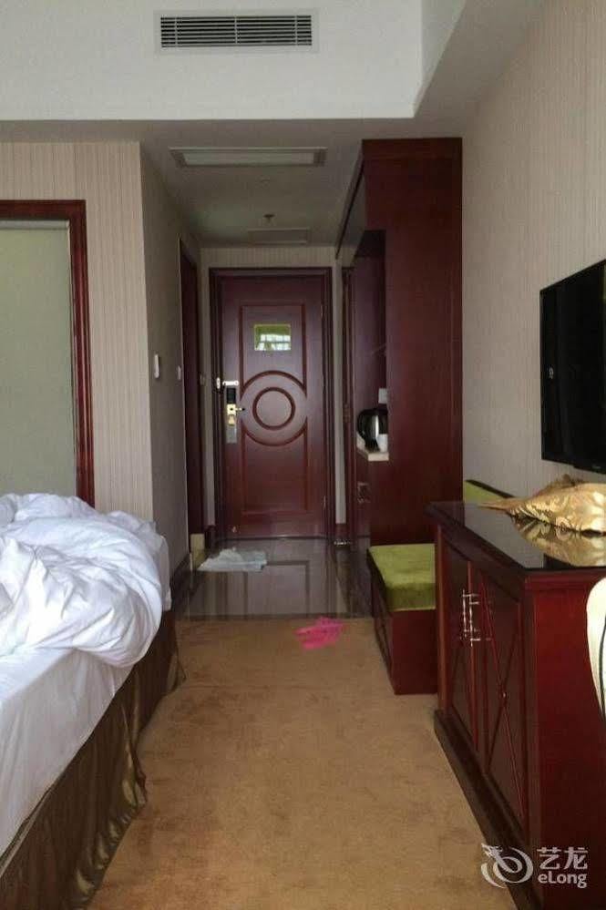Vienna Hotel - Jinzhou Branch Cantón Exterior foto