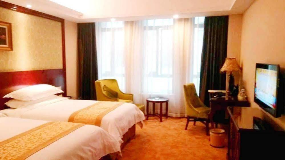 Vienna Hotel - Jinzhou Branch Cantón Exterior foto